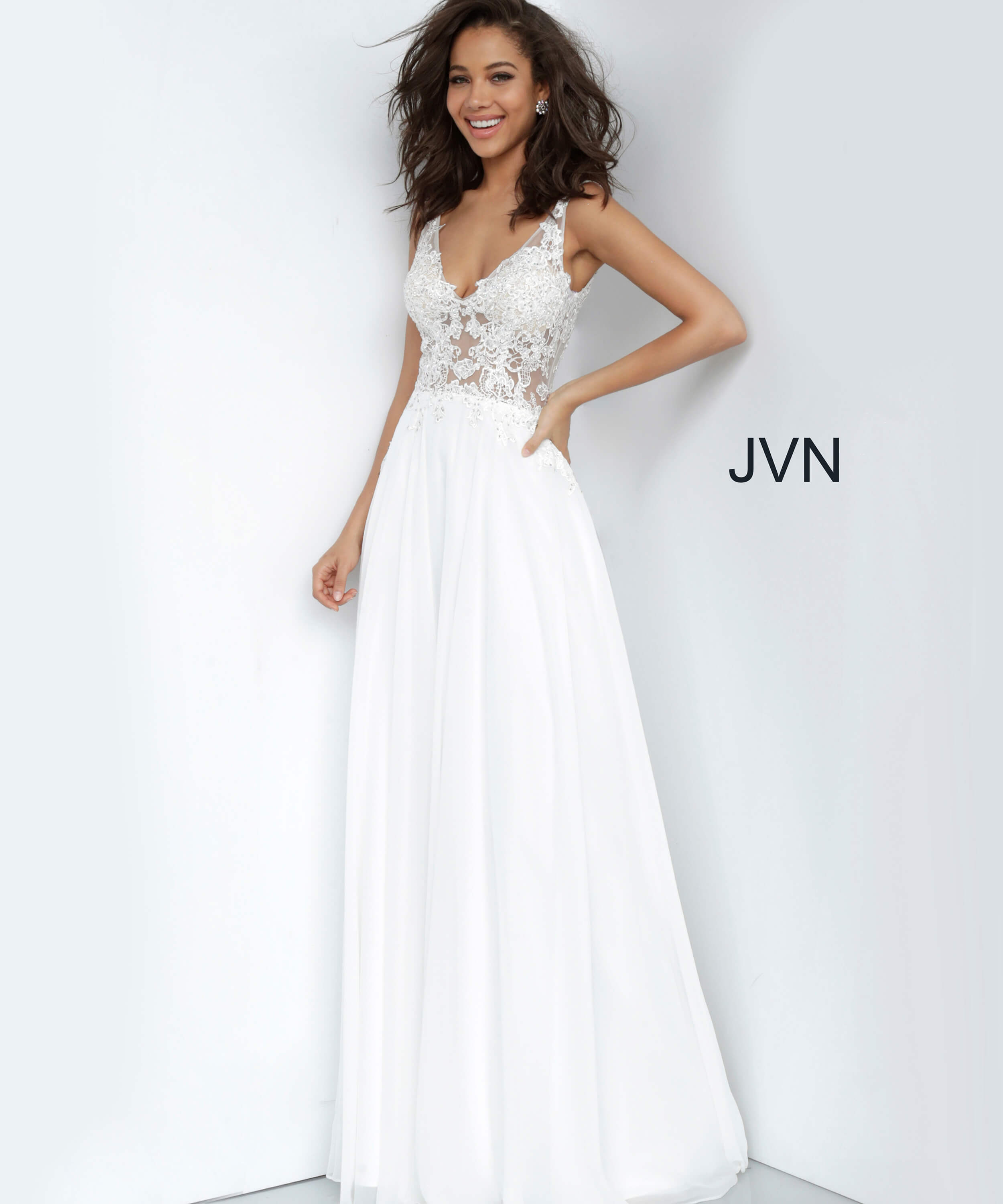 gown off white