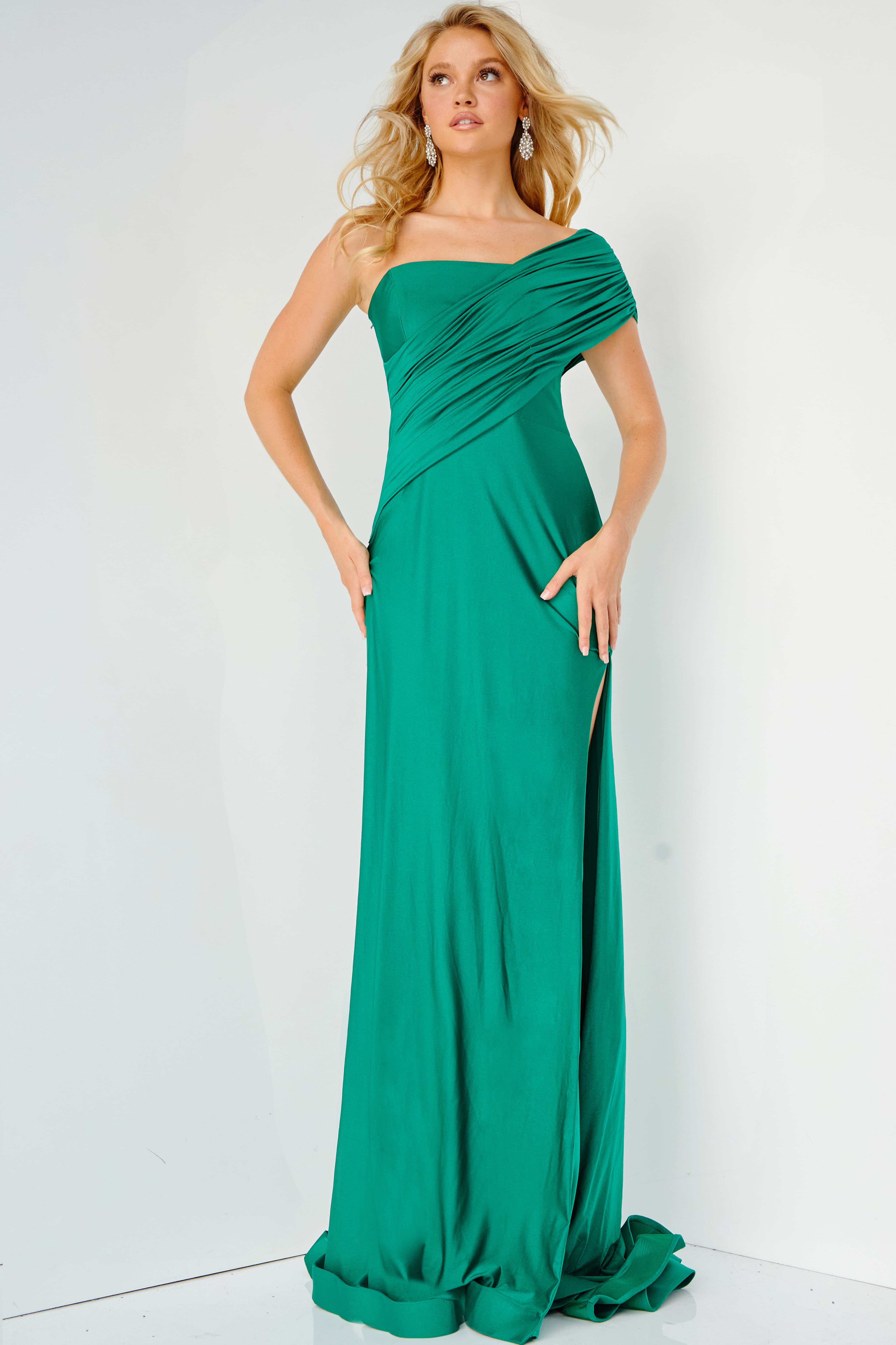 JVN22338 Emerald Off the Shoulder Sheath Prom Dress - JVN