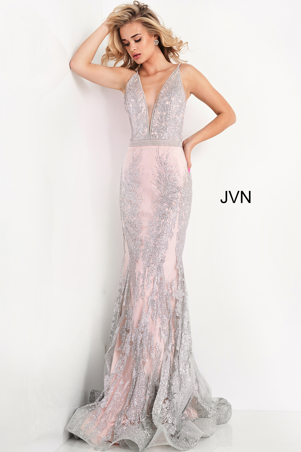 JVN3663 Dress|Mint embellished open tie back fitted prom dress